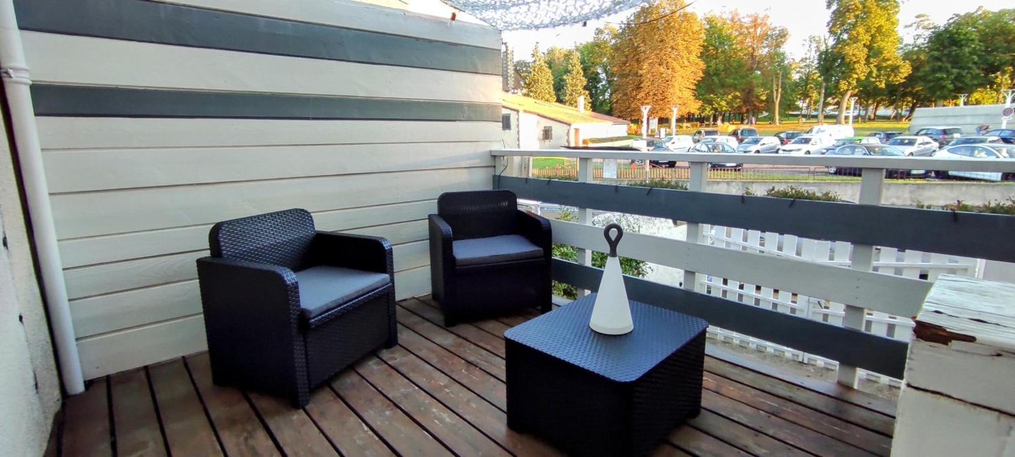 Appartement Duplex Avec Terrasse à Lempdes Extérieur photo